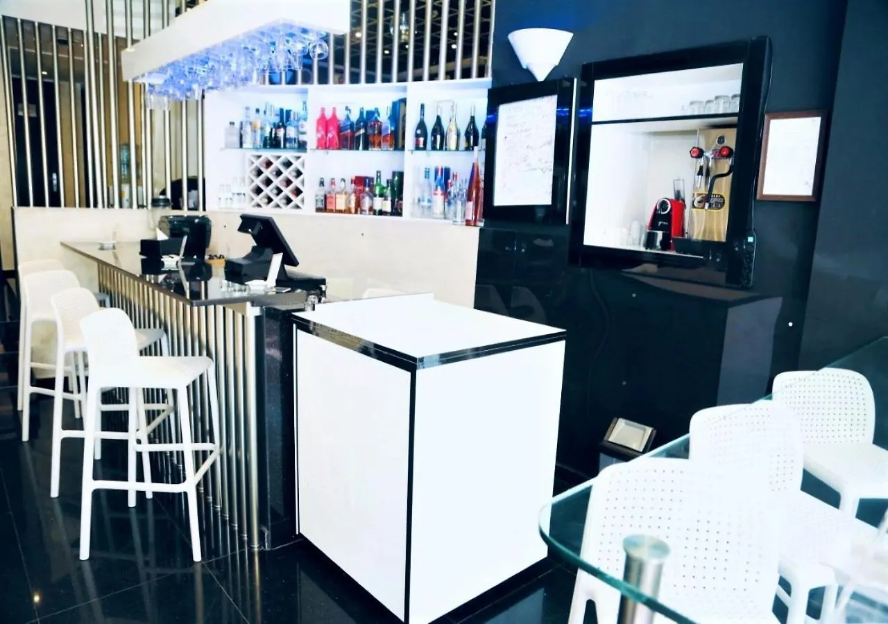 ****  Beverly Hotel Beirut Libanon