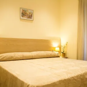  Konukevi Excellence İspanya